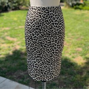 Vince Camuto leopard print pencil skirt - size PXXS